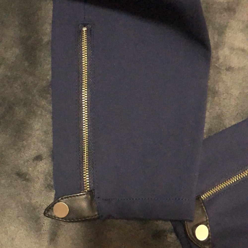 Like new - Picture 2 of 5